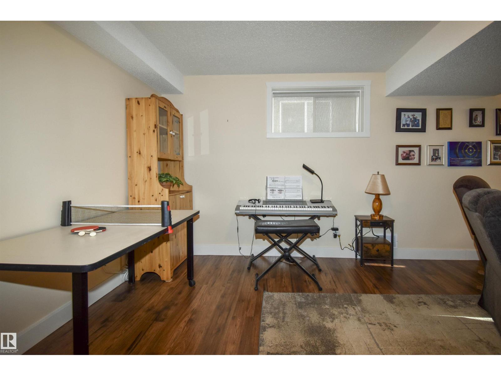 4042 37a Av Nw, Edmonton, Alberta  T6L 7A1 - Photo 29 - E4472264