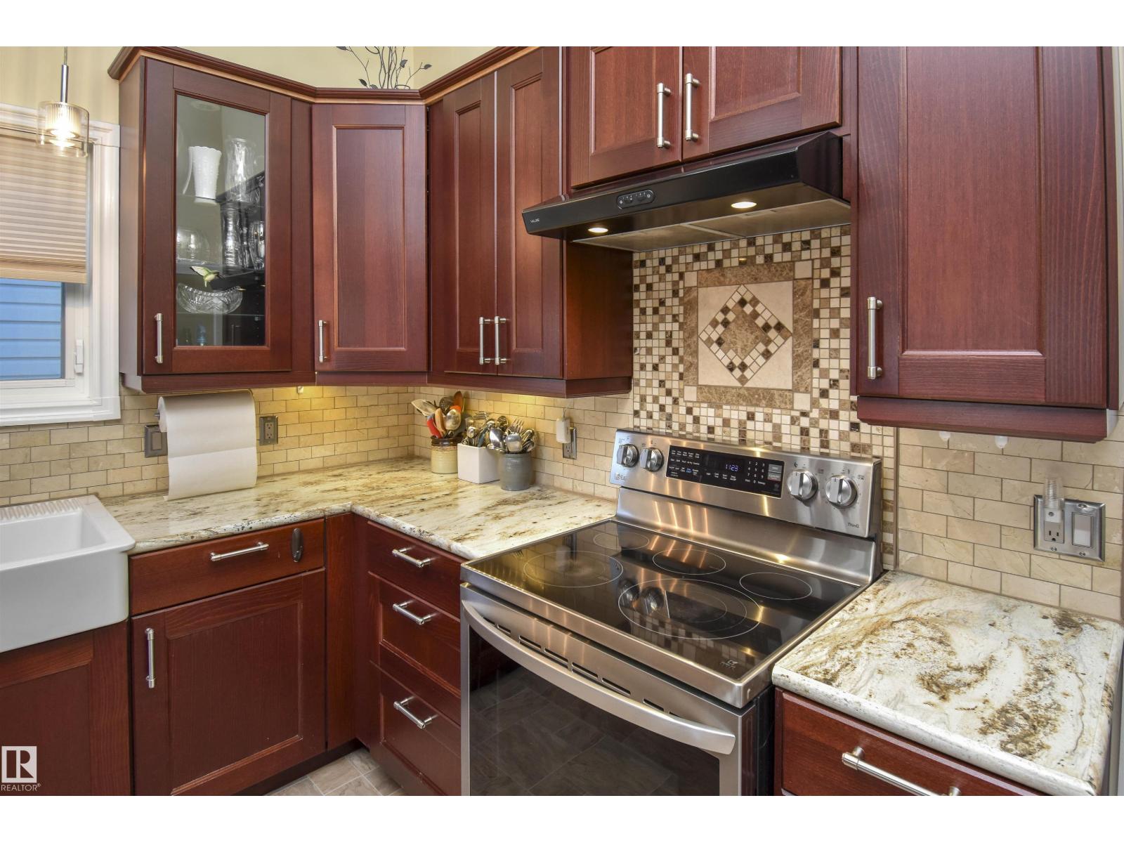 4042 37a Av Nw, Edmonton, Alberta  T6L 7A1 - Photo 8 - E4472264