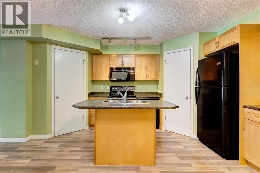 231 Mckenzie Towne Lane Se, Calgary, Alberta  T2Z 0C3 - Photo 12 - A2281831