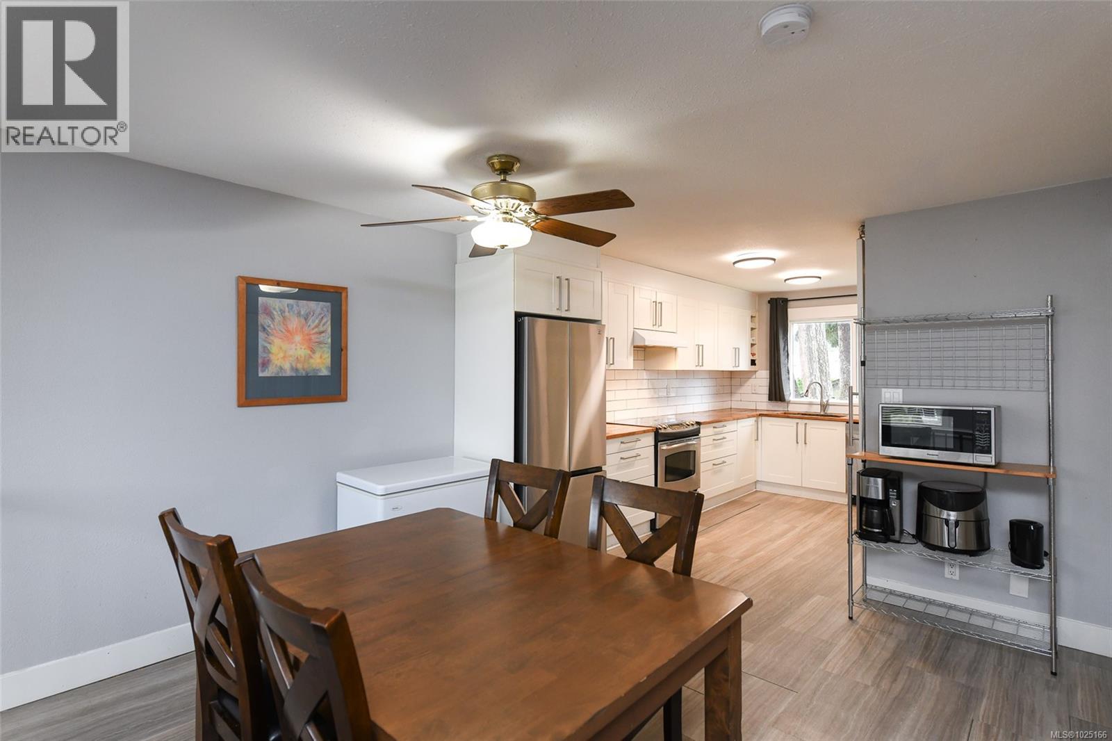 2350b Willemar Ave, Courtenay, British Columbia  V9N 3M8 - Photo 10 - 1025166