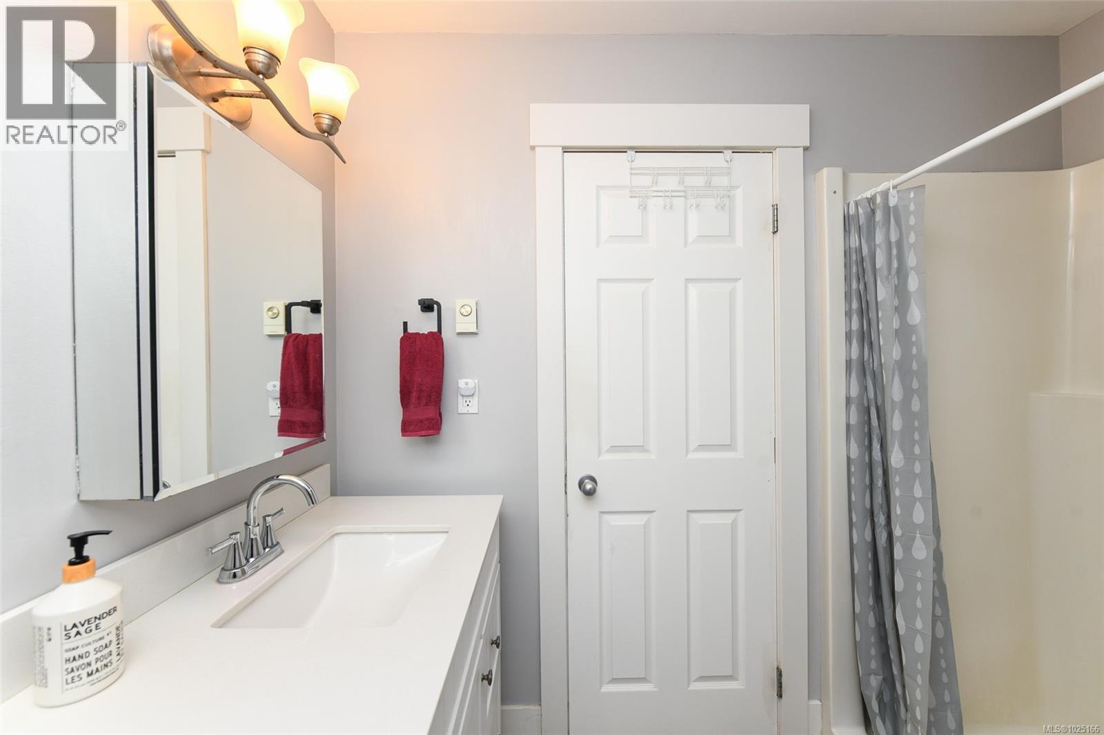 2350b Willemar Ave, Courtenay, British Columbia  V9N 3M8 - Photo 18 - 1025166