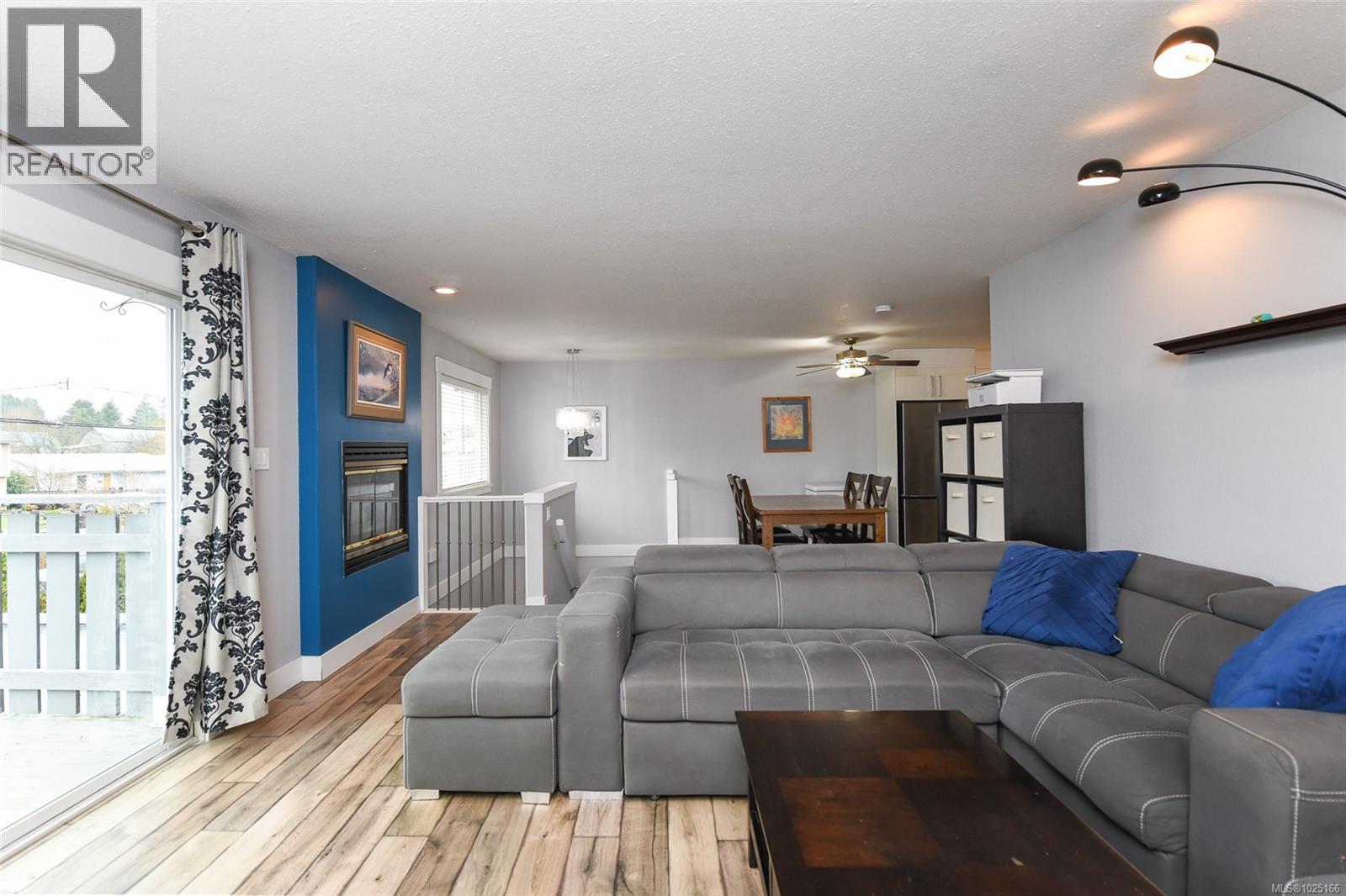 2350b Willemar Ave, Courtenay, British Columbia  V9N 3M8 - Photo 4 - 1025166