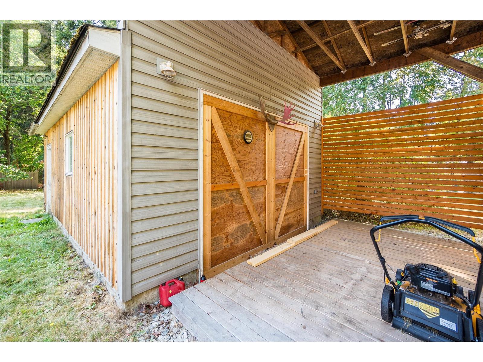 2806 3a Highway, Nelson, British Columbia  V1L 6L9 - Photo 10 - 10374957