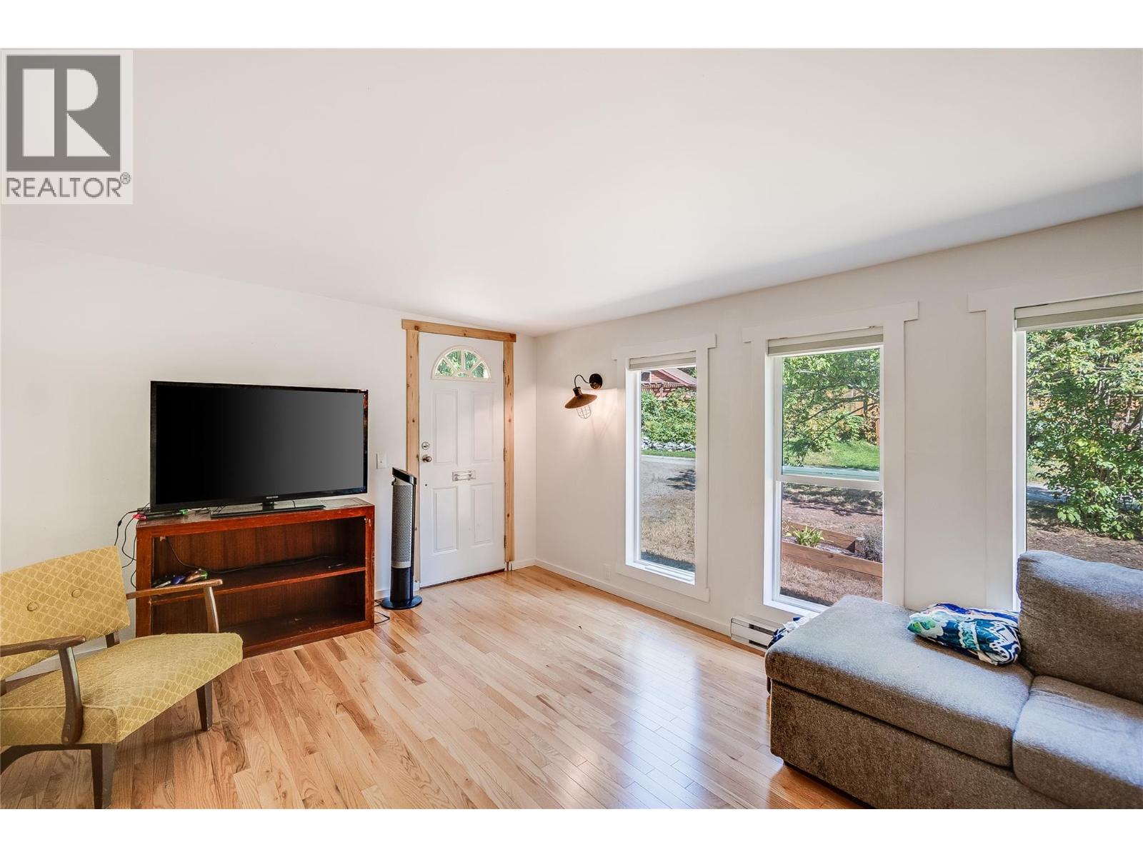 2806 3a Highway, Nelson, British Columbia  V1L 6L9 - Photo 18 - 10374957