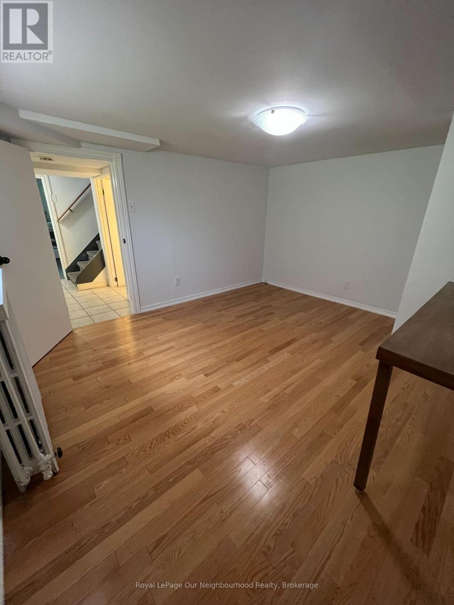 642 Bolivar Street, Peterborough, Ontario  K9J 4S2 - Photo 8 - X12759886