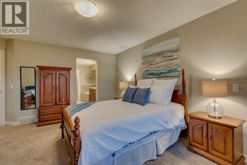 101 Cranarch Common Se, Calgary, Alberta  T3M 1M1 - Photo 21 - A2280343