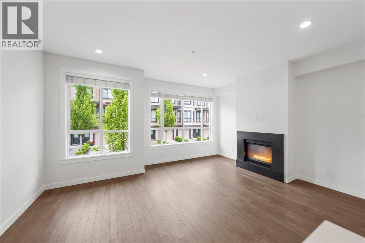 9 100 Wood Street, New Westminster, British Columbia  V3M 0H6 - Photo 2 - R3077778