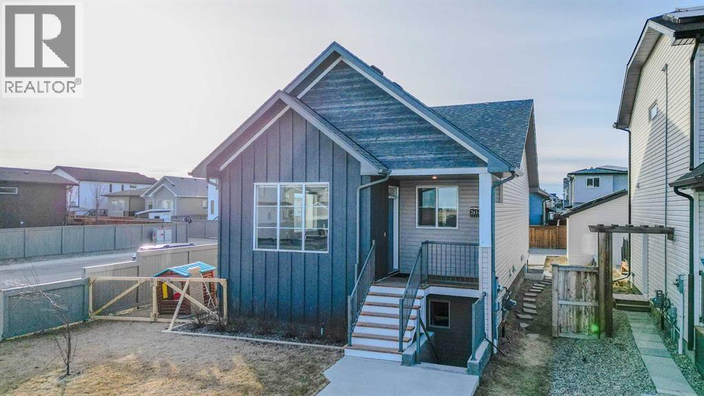 2614 46 Street S, Lethbridge, Alberta  T1K 8K4 - Photo 2 - A2283000