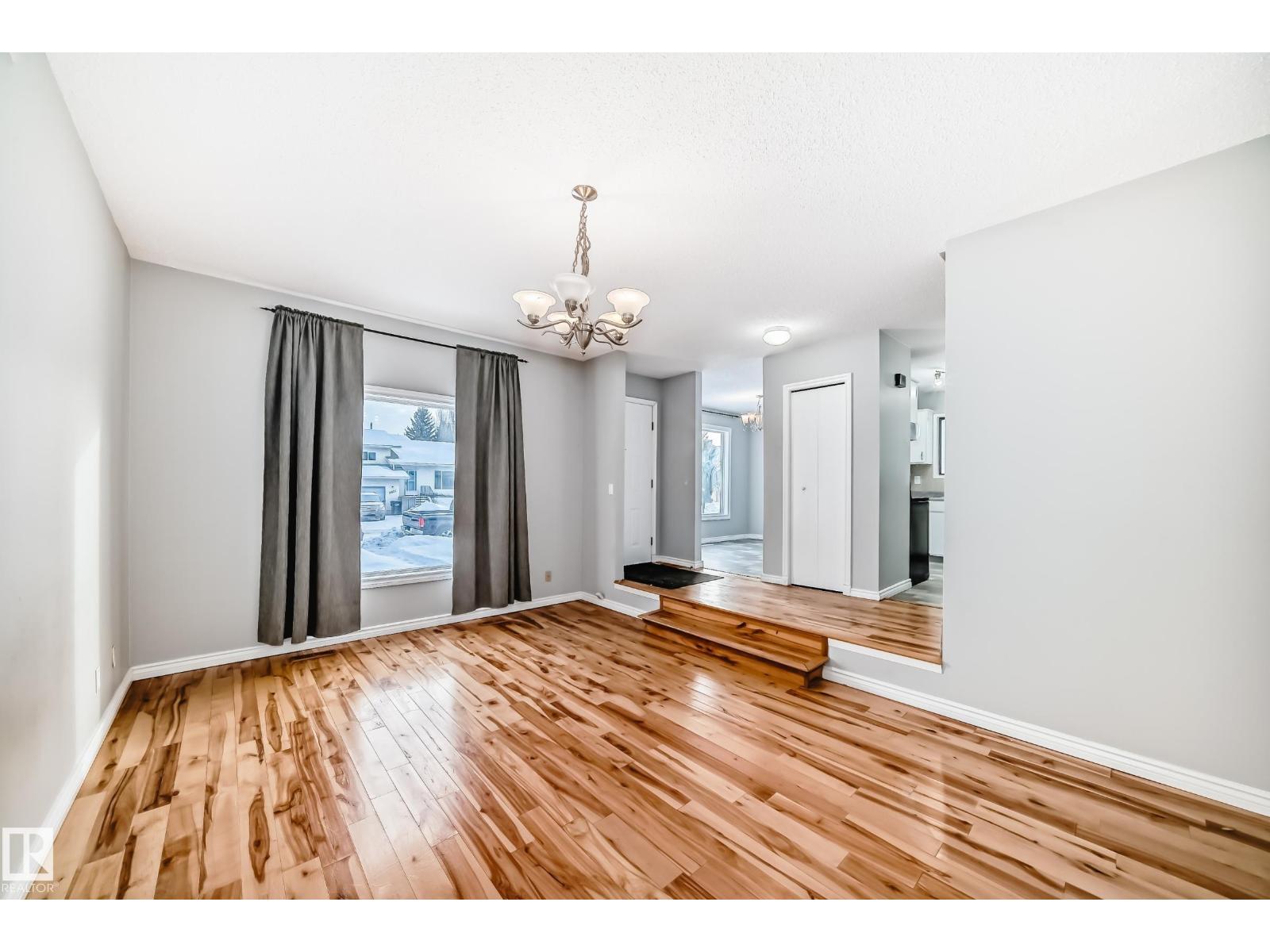 2928 49a St Nw, Edmonton, Alberta  T6L 2X1 - Photo 21 - E4471285