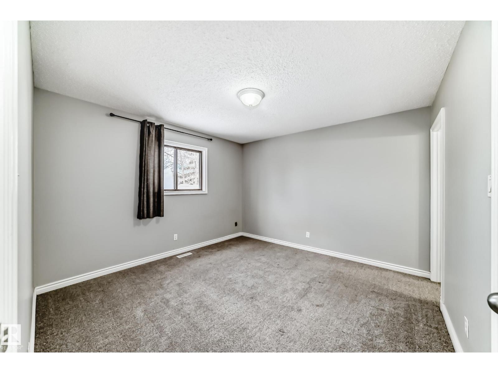 2928 49a St Nw, Edmonton, Alberta  T6L 2X1 - Photo 22 - E4471285