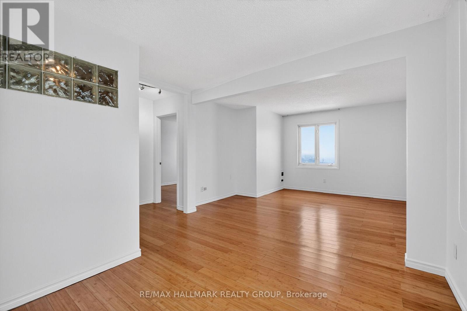 1408 - 158c Mcarthur Avenue, Ottawa, Ontario  K1L 8E7 - Photo 36 - X12759854