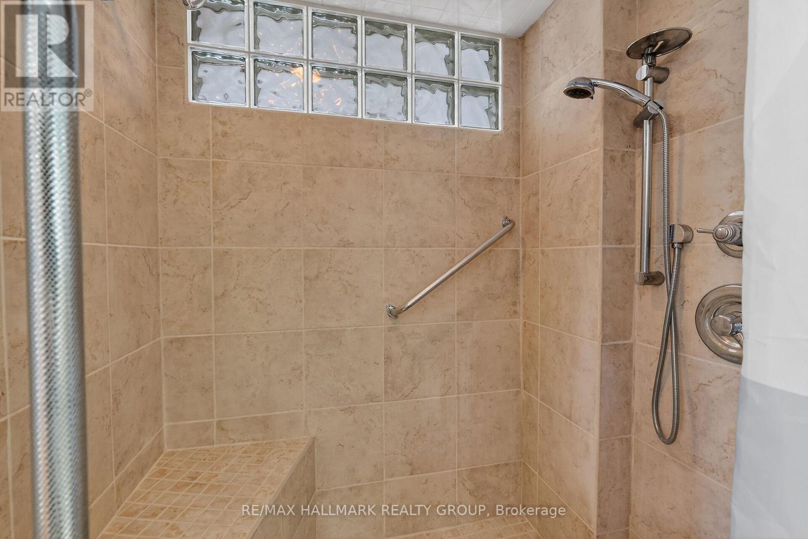 1408 - 158c Mcarthur Avenue, Ottawa, Ontario  K1L 8E7 - Photo 42 - X12759854