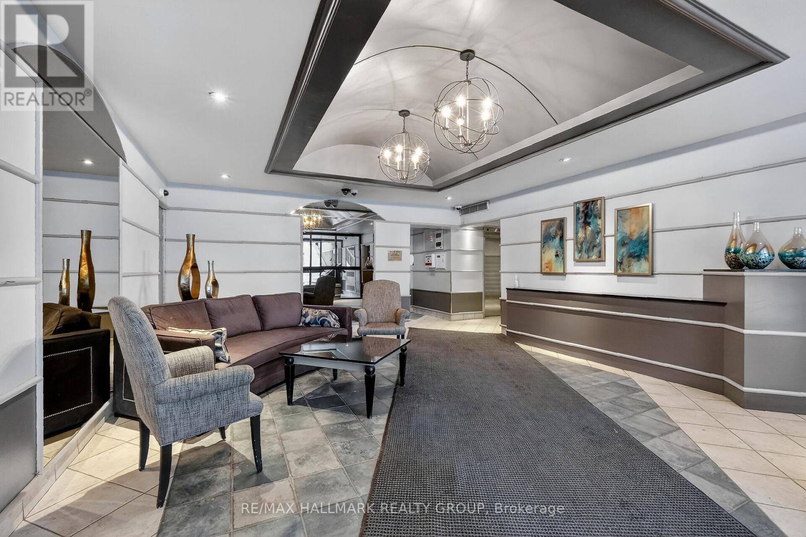 1408 - 158c Mcarthur Avenue, Ottawa, Ontario  K1L 8E7 - Photo 5 - X12759854