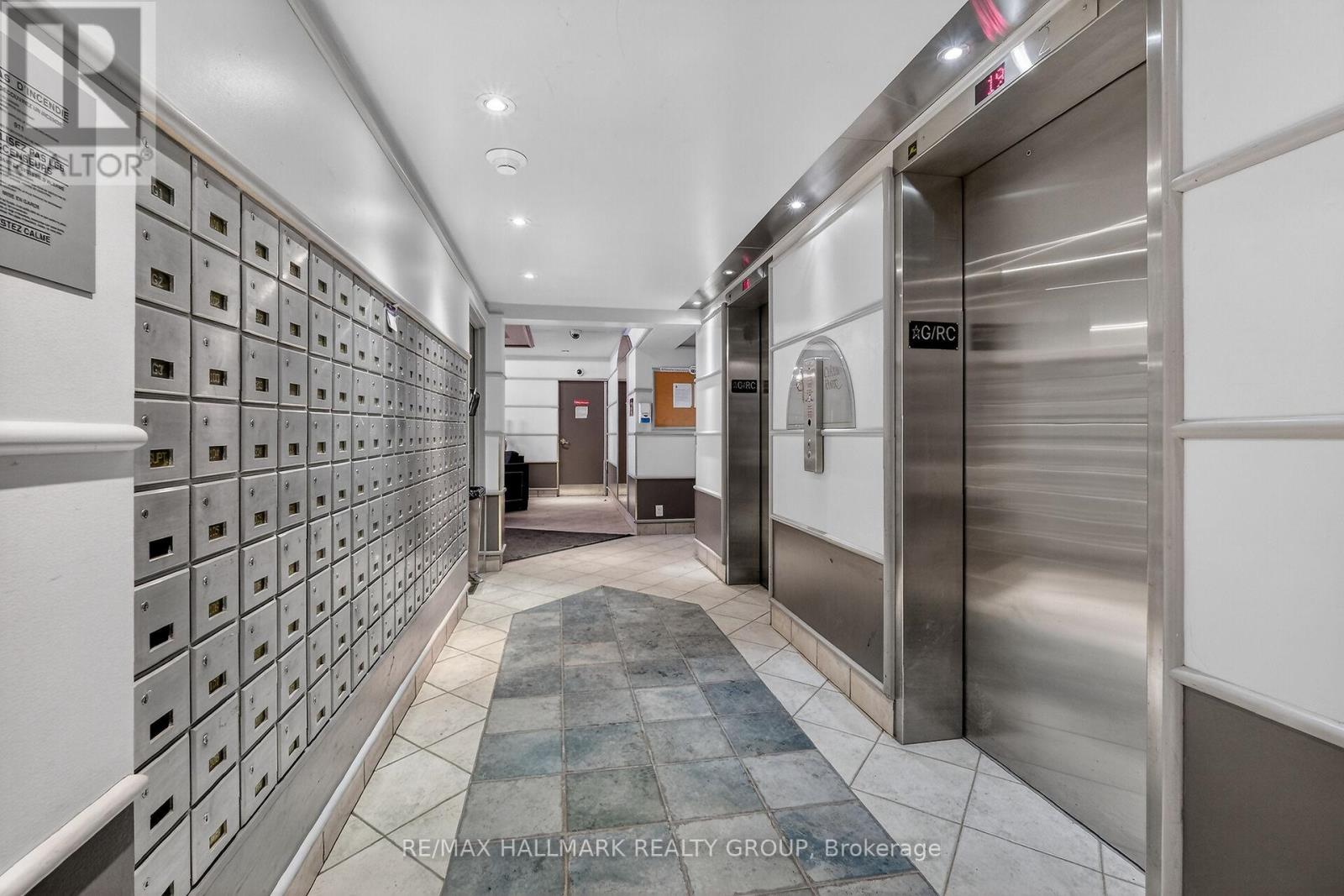 1408 - 158c Mcarthur Avenue, Ottawa, Ontario  K1L 8E7 - Photo 6 - X12759854