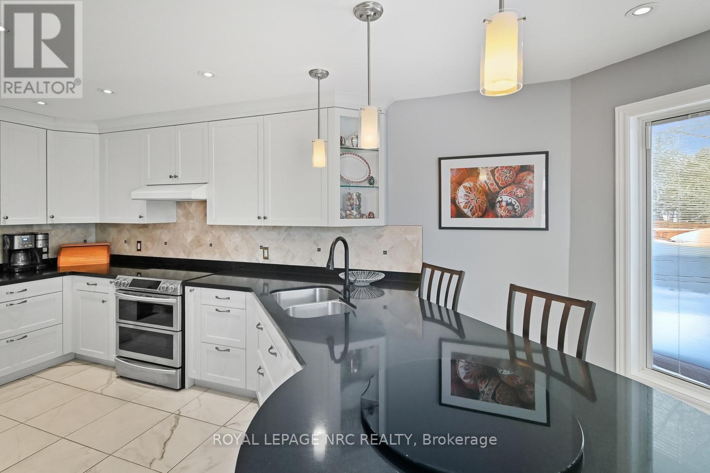 1146 Line Avenue, Pelham, Ontario  L3C 3C4 - Photo 18 - X12759858