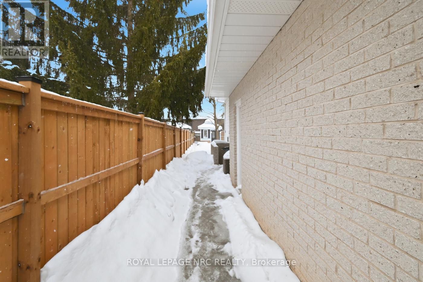 1146 Line Avenue, Pelham, Ontario  L3C 3C4 - Photo 36 - X12759858