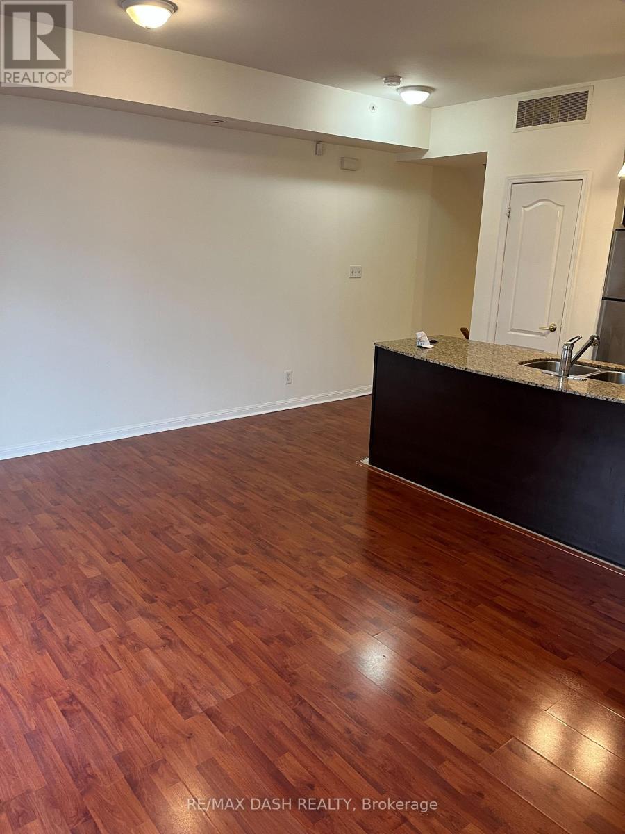 Th32 - 88 Carr Street, Toronto, Ontario  M5T 1B7 - Photo 5 - C12757688