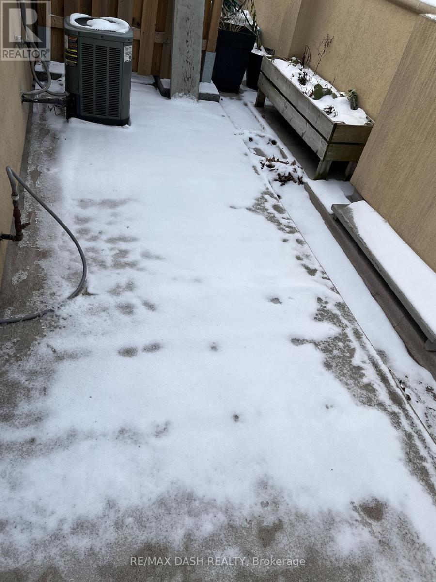 Th32 - 88 Carr Street, Toronto, Ontario  M5T 1B7 - Photo 17 - C12757688