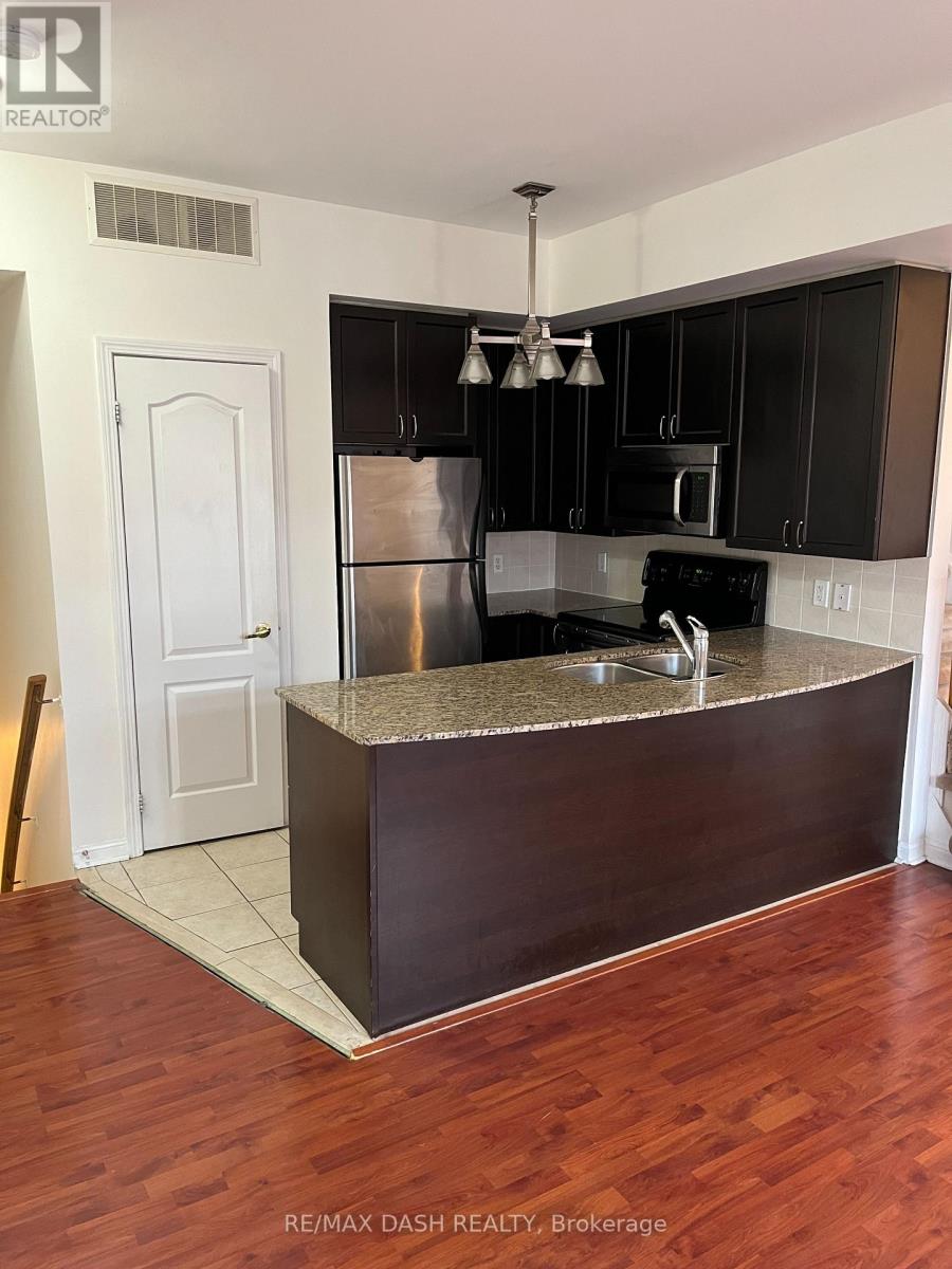 Th32 - 88 Carr Street, Toronto, Ontario  M5T 1B7 - Photo 7 - C12757688