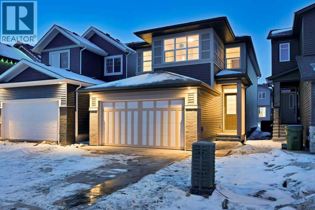 77 Corner Glen Road NE, Calgary, Alberta