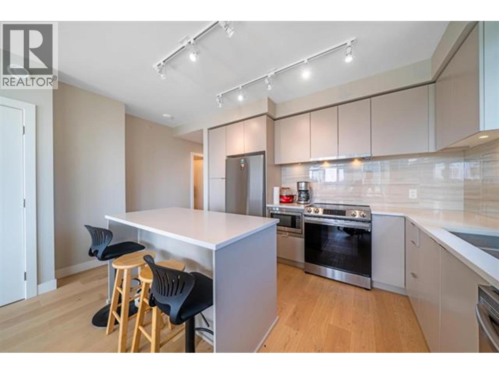 504 8761 University Crescent, Burnaby, British Columbia  V5A 4Y8 - Photo 4 - R3086362