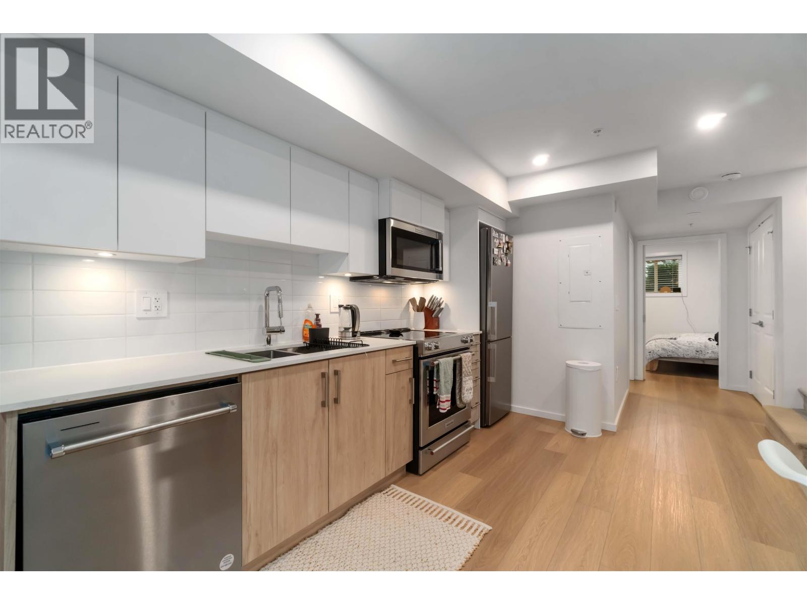 3623 Rae Avenue, Vancouver, British Columbia  V5R 2P6 - Photo 20 - R3086613