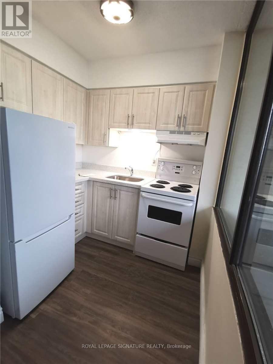 804 - 720 Spadina Avenue W, Toronto, Ontario  M5S 2T9 - Photo 12 - C12759892