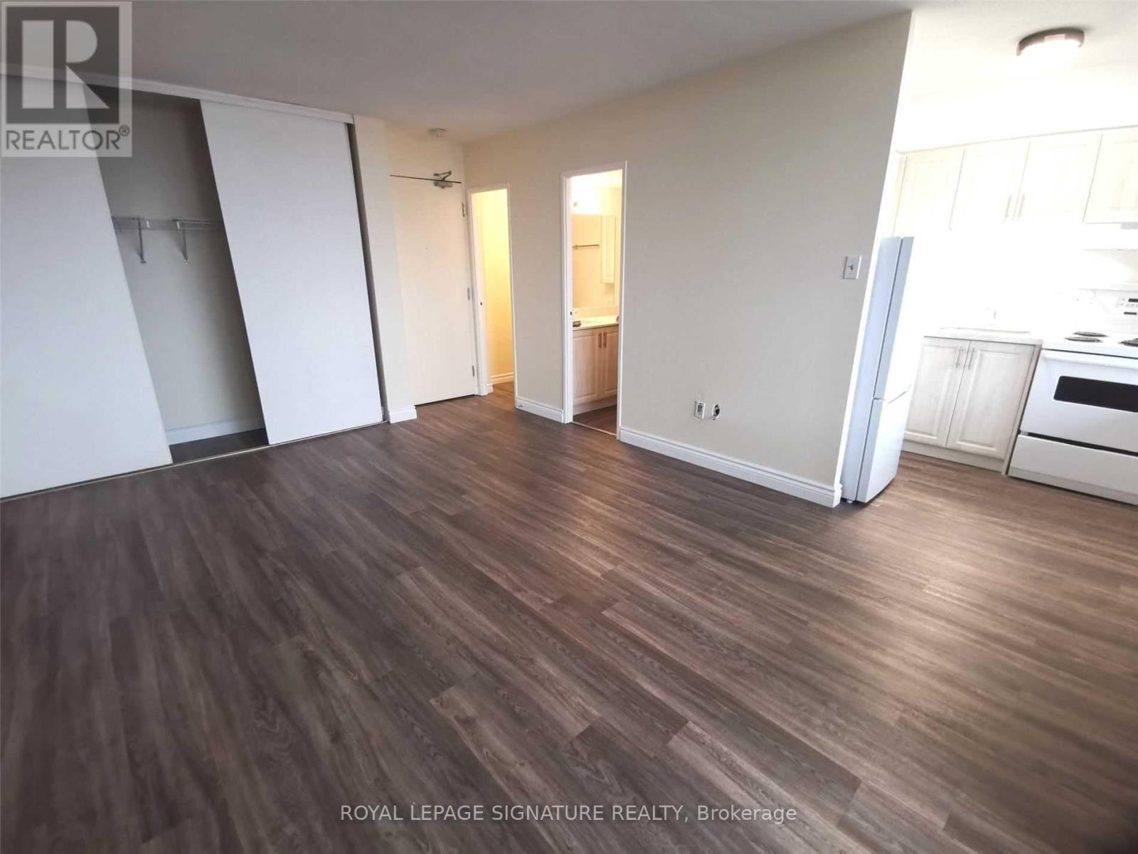 804 - 720 Spadina Avenue W, Toronto, Ontario  M5S 2T9 - Photo 13 - C12759892