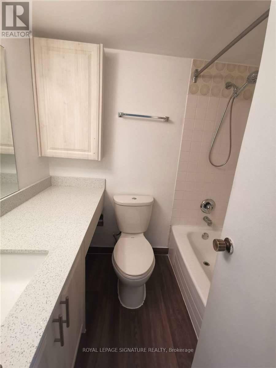 804 - 720 Spadina Avenue W, Toronto, Ontario  M5S 2T9 - Photo 9 - C12759892