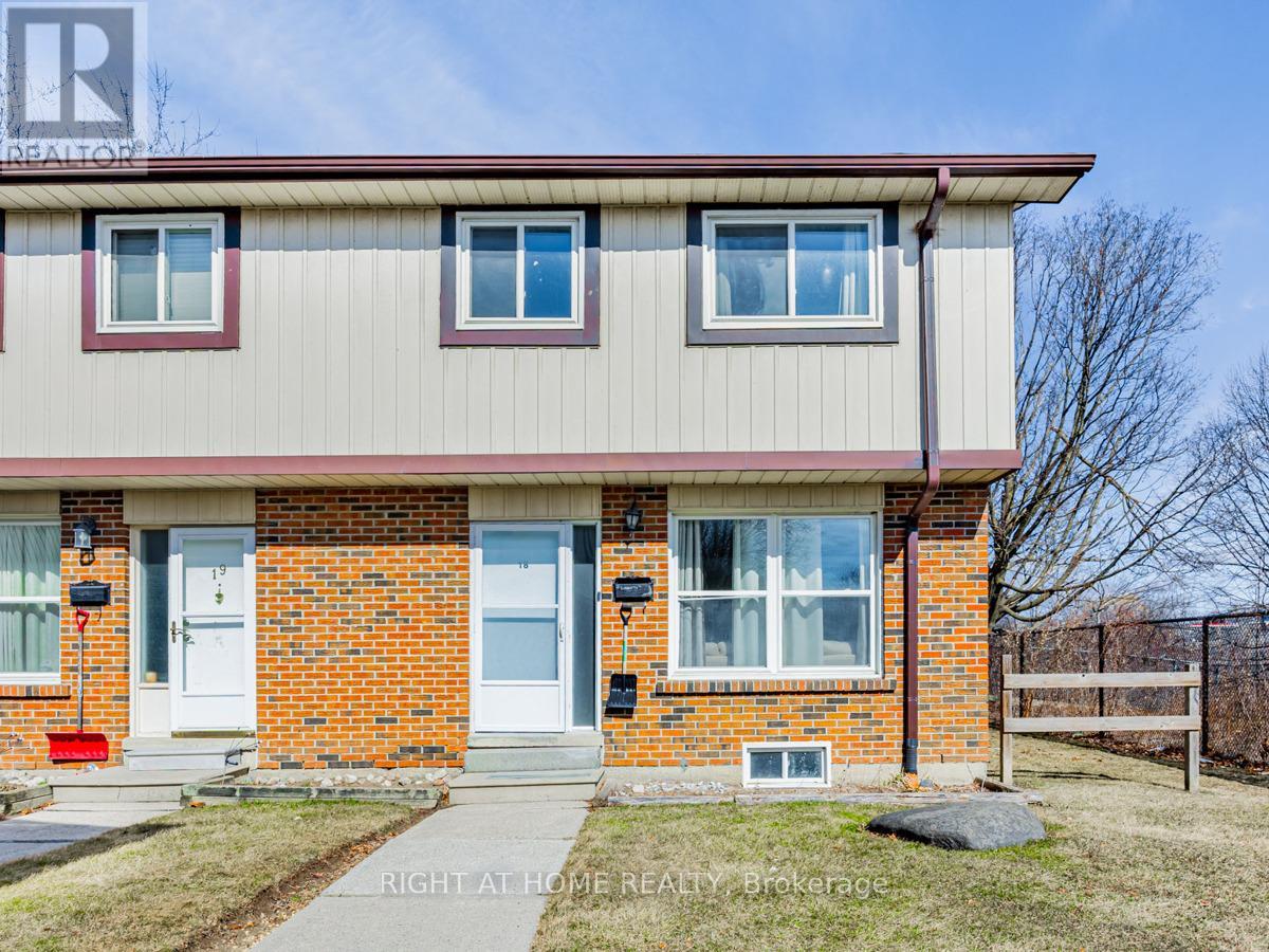 18 - 1230 RADOM STREET N, Pickering, Ontario
