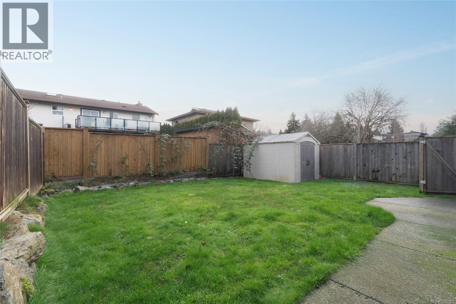 4247 Pullet Pl, Saanich, British Columbia  V8X 5J2 - Photo 25 - 1025221