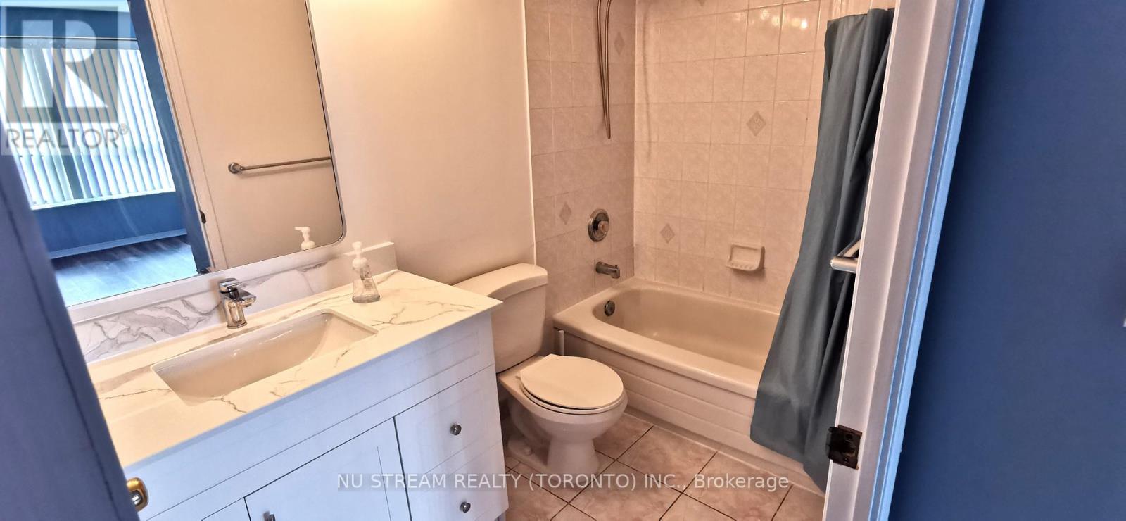 902 - 3 Pemberton Avenue, Toronto, Ontario  M2M 4M1 - Photo 5 - C12744560