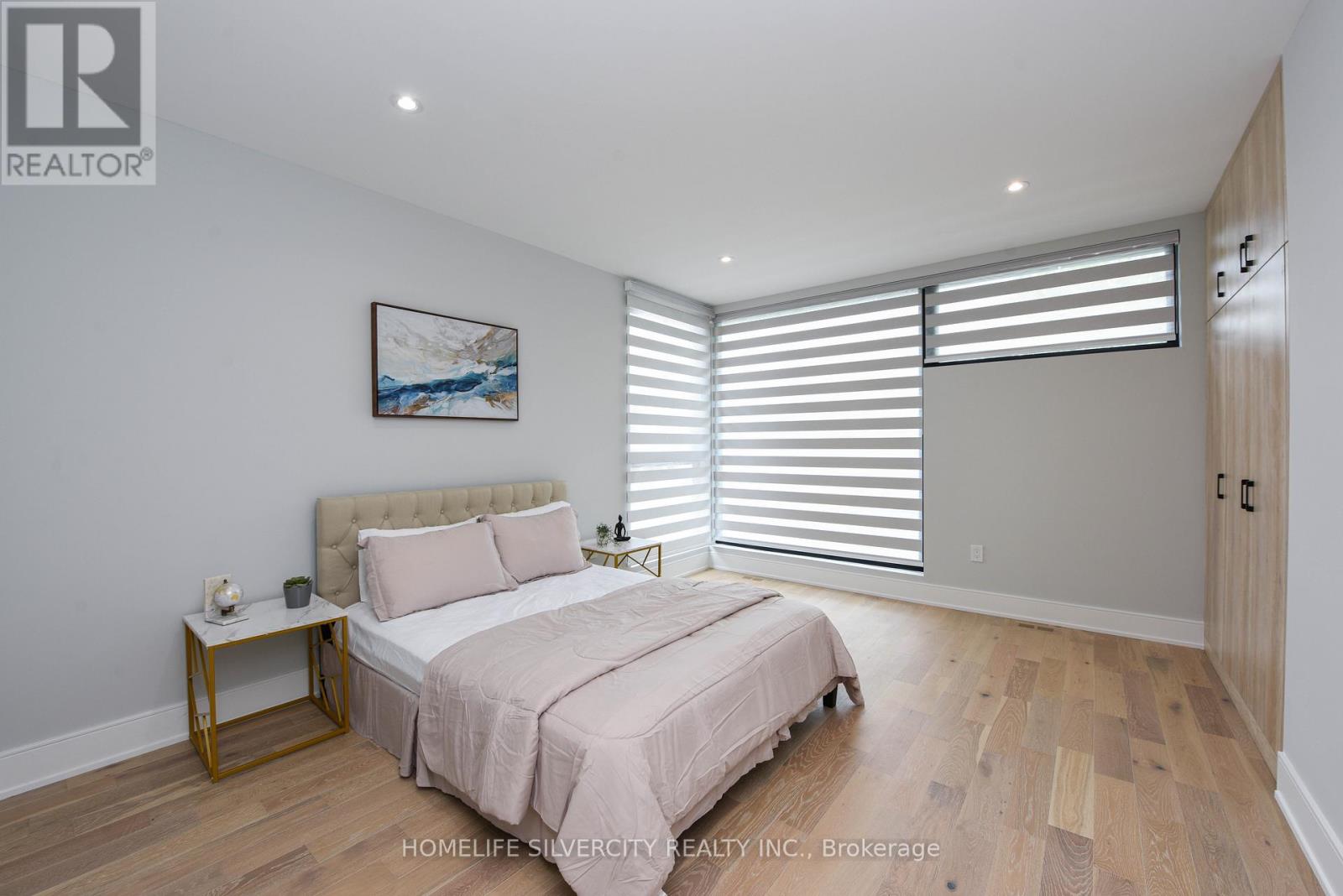 Upper - 200 Gamma Street, Toronto, Ontario  M8W 4G5 - Photo 21 - W12759870