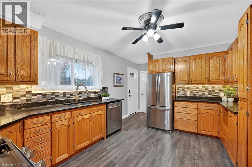 517 Stanley Street, Port Colborne, Ontario  L3K 3A9 - Photo 9 - 40785951