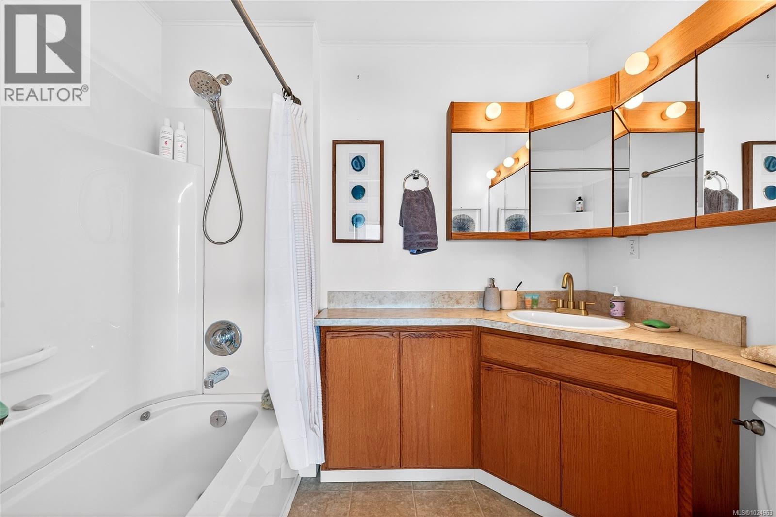 285 Mountain Park Dr, Salt Spring, British Columbia  V8K 1G3 - Photo 21 - 1024963