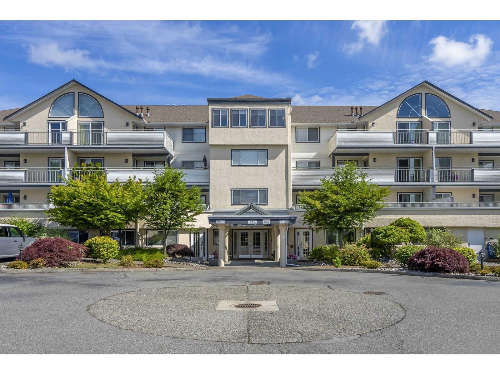 205 19645 64 Avenue, Langley, British Columbia  V2Y 1L2 - Photo 2 - R3086819