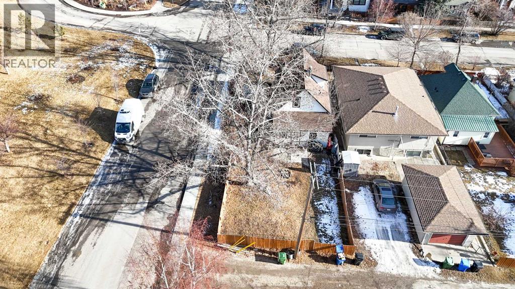 521 7 Street Ne, Calgary, Alberta  T2E 4C5 - Photo 11 - A2257897