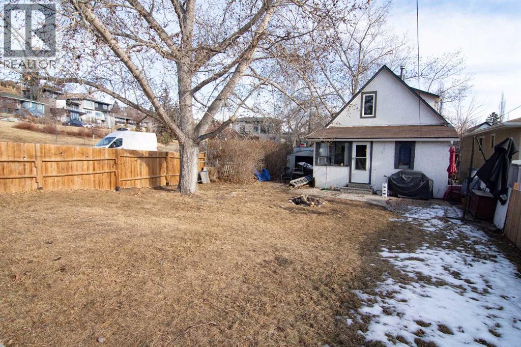 521 7 Street Ne, Calgary, Alberta  T2E 4C5 - Photo 2 - A2257897