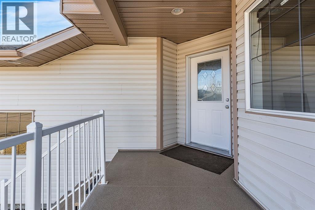 24 Vista Road Se, Medicine Hat, Alberta  T1B 4S9 - Photo 5 - A2279209