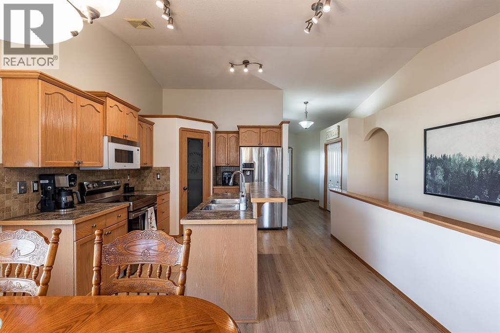 24 Vista Road Se, Medicine Hat, Alberta  T1B 4S9 - Photo 11 - A2279209