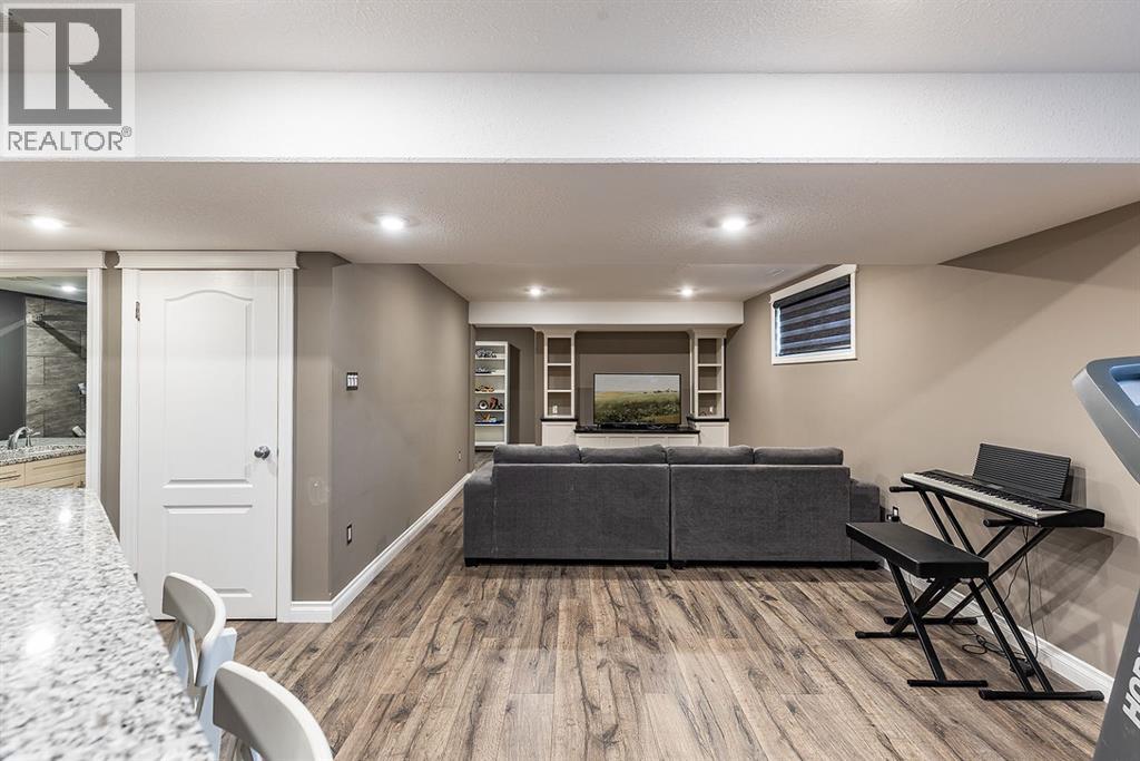 24 Vista Road Se, Medicine Hat, Alberta  T1B 4S9 - Photo 34 - A2279209