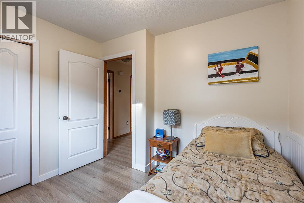 24 Vista Road Se, Medicine Hat, Alberta  T1B 4S9 - Photo 29 - A2279209