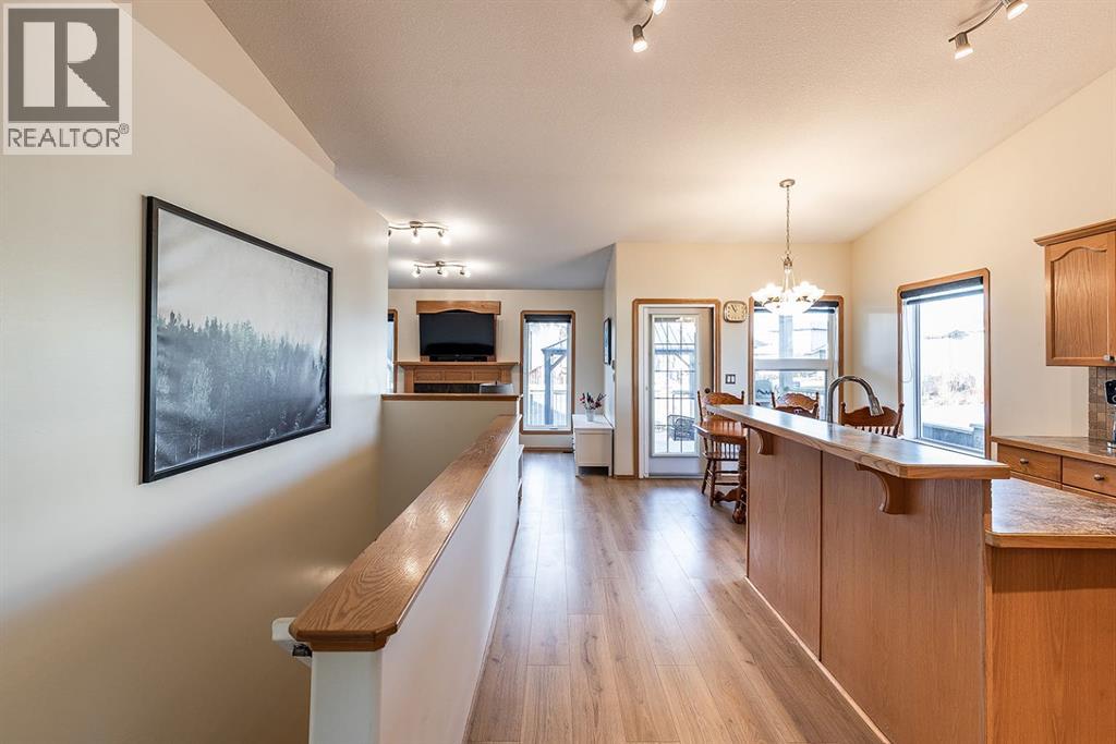 24 Vista Road Se, Medicine Hat, Alberta  T1B 4S9 - Photo 8 - A2279209