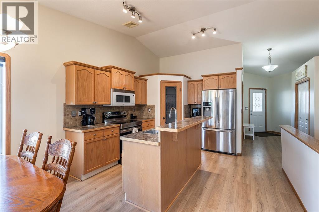 24 Vista Road Se, Medicine Hat, Alberta  T1B 4S9 - Photo 10 - A2279209