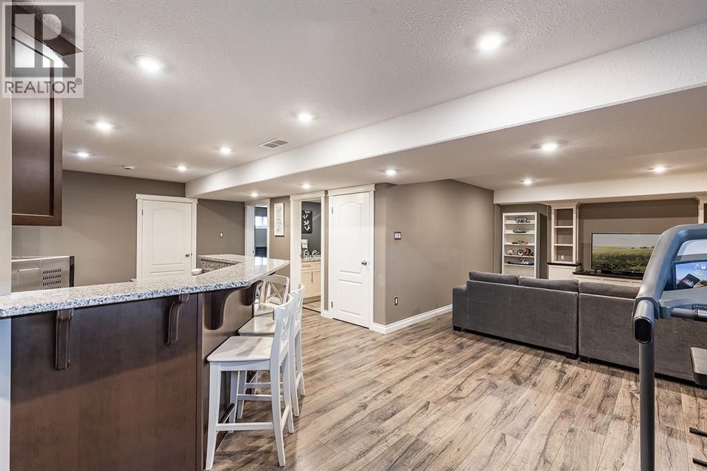 24 Vista Road Se, Medicine Hat, Alberta  T1B 4S9 - Photo 35 - A2279209