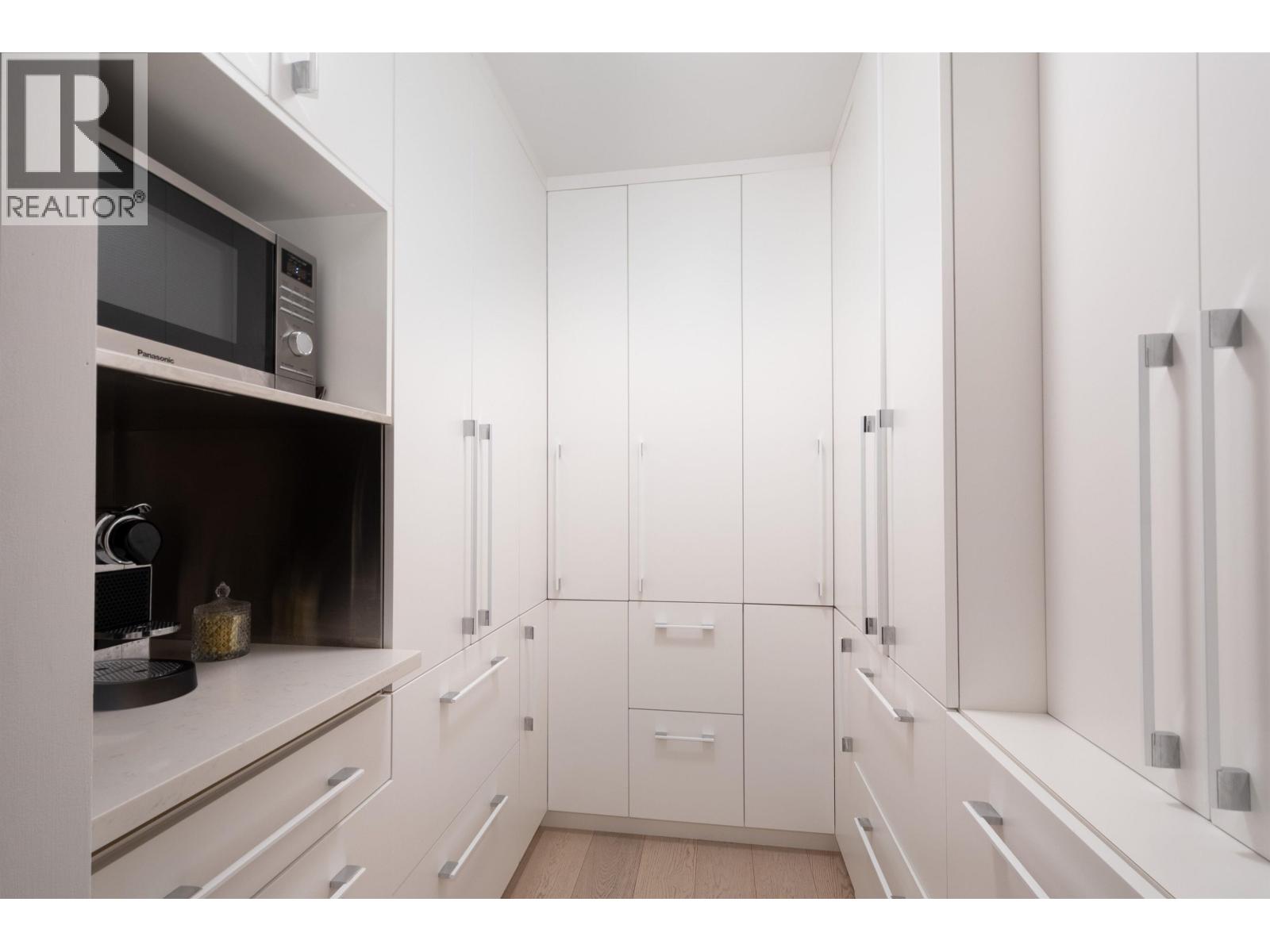 2734 Yale Street, Vancouver, British Columbia  V5K 1C3 - Photo 8 - R3086100