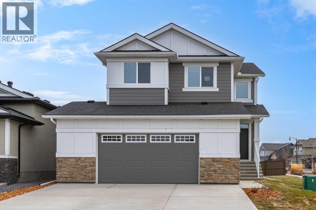 114 Monterey Bay SE, High River, Alberta