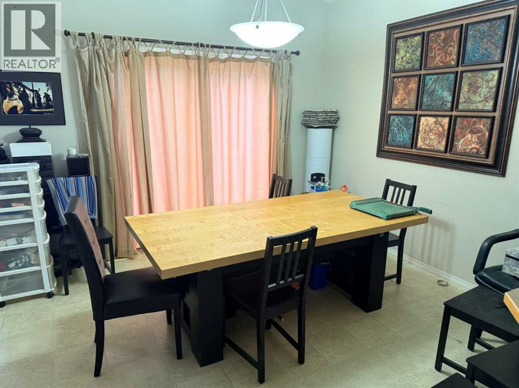 61 Everwoods Close Sw, Calgary, Alberta  T2Y 5A6 - Photo 5 - A2271516