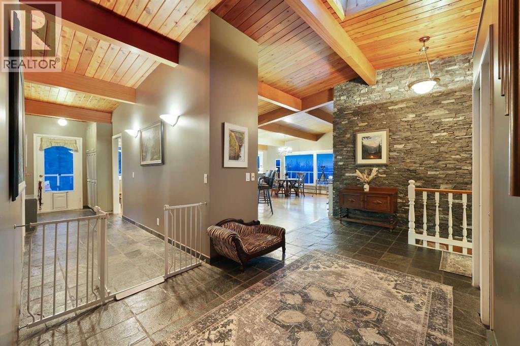 71 Artist View Pointe, Rural Rocky View County, Alberta  T3Z 3N3 - Photo 5 - A2283389