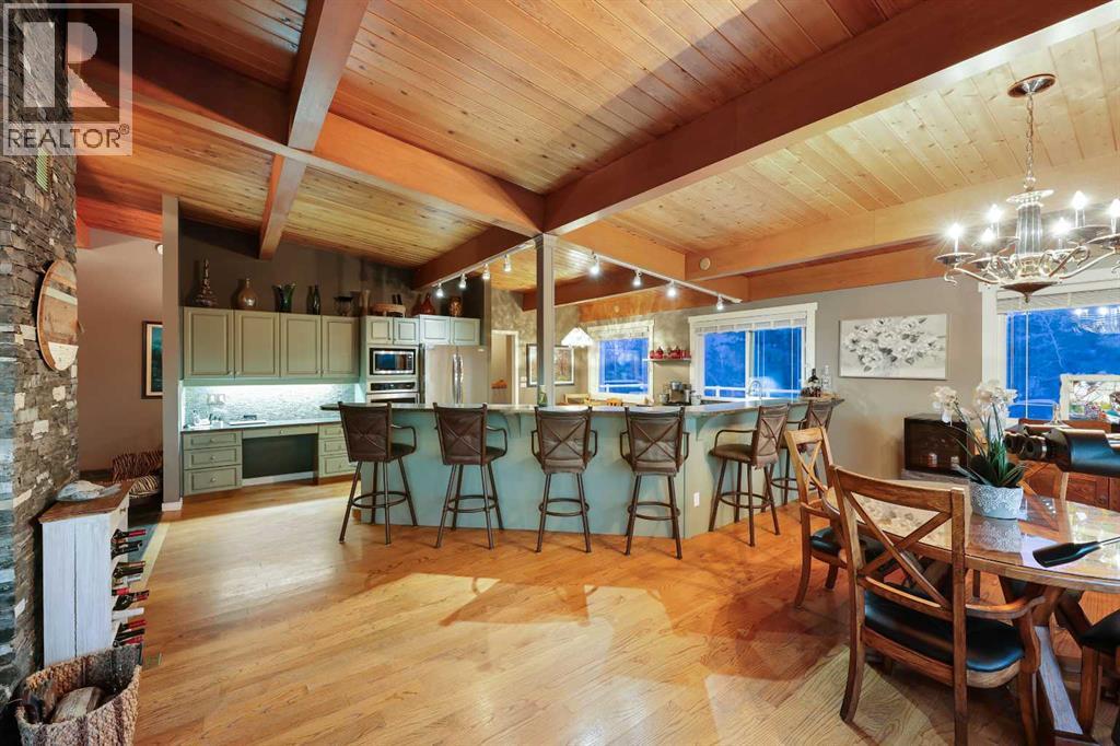 71 Artist View Pointe, Rural Rocky View County, Alberta  T3Z 3N3 - Photo 8 - A2283389